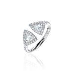 La féminité Ring with Trillion Rose-Cut Diamonds