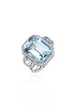 High Jewelry Ring with Aquamarines