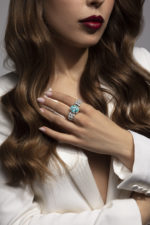 High Jewelry Double Ring with Paraiba Tourmaline - Image 3