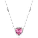La féminité Necklace with Heart-Shaped Tourmaline