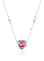 La féminité Necklace with Heart-Shaped Tourmaline