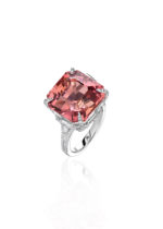 High Jewelry Ring with Pink Tourmaline and Diamonds