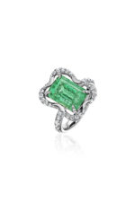 Moi White Gold Ring with Ural Emerald and Diamonds