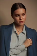 High Jewelry Necklace with Heart-Shaped Diamond - Image 2