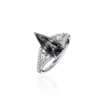 High Jewelry Pinky Ring with Spinel and Diamonds