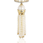 Lis des Vallées Ring with Pearls and Diamonds