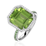 La féminité Peridot and Diamond Ring